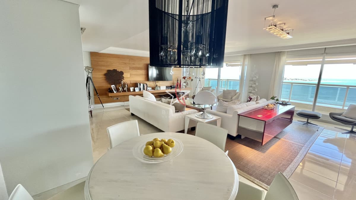 VENTA ALQUILER APARTAMENTO PRIMERA LINEA MANSA PUNTA DEL ESTE - Bintang Propiedades