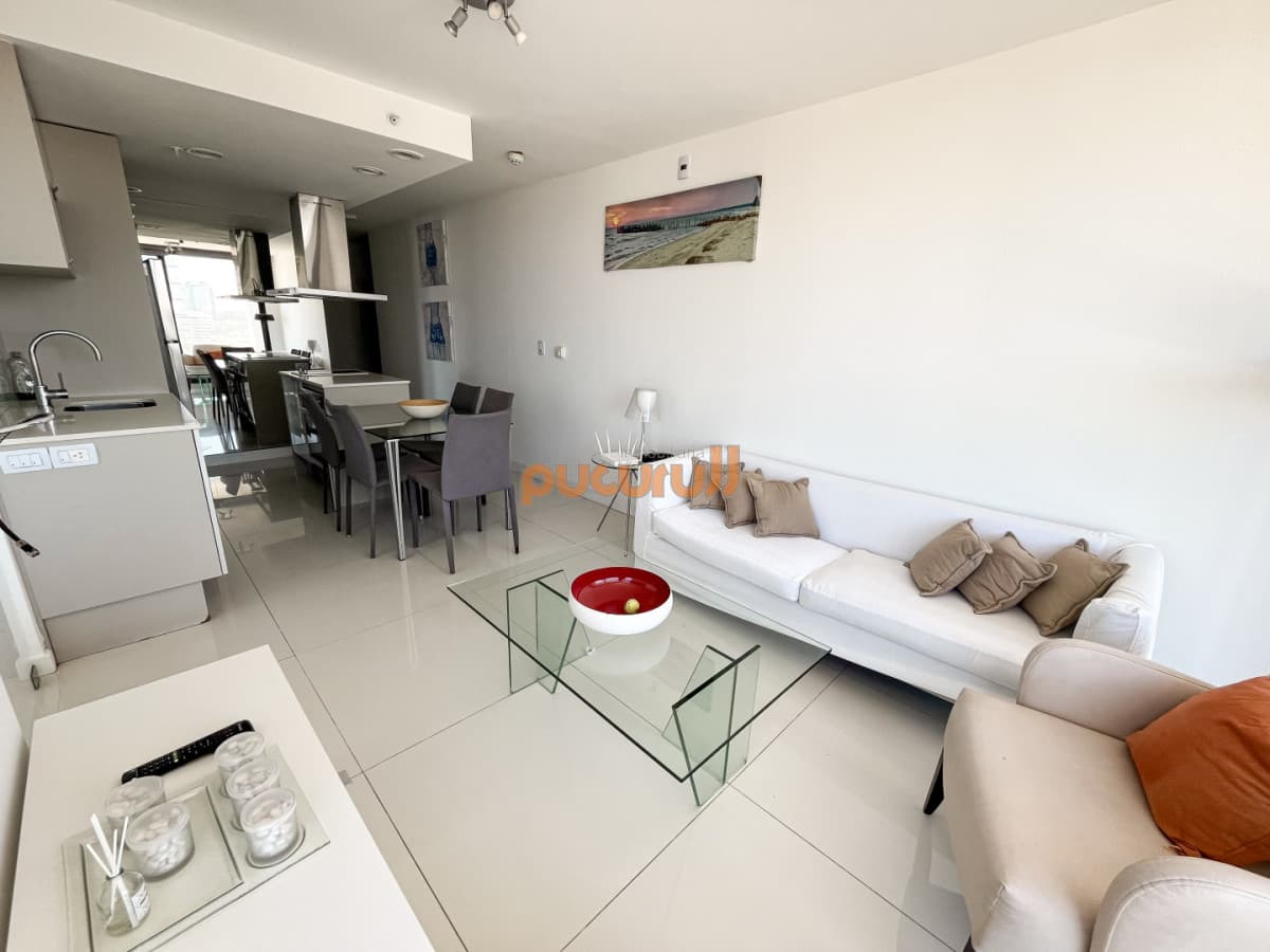 Apartamento de 1 dormitorio y medio en Artower - Punta del Este