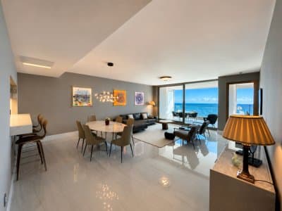VENTA ALQUILER APARTAMENTO PRIMERA LINEA MANSA PUNTA DEL ESTE  -