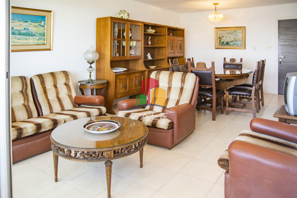 Gale Propiedades & Escribanía Apartamento ID.4994 - Vende apto de 2 dormitorios con vista al mar en Punta del este