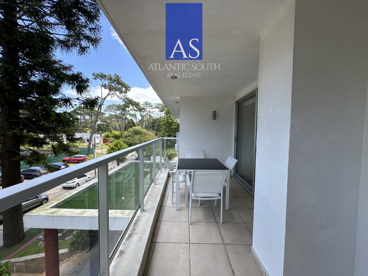 Apartamento de 3 dormitorios a 600 metros del mar en Roosevelt, Punta del Este