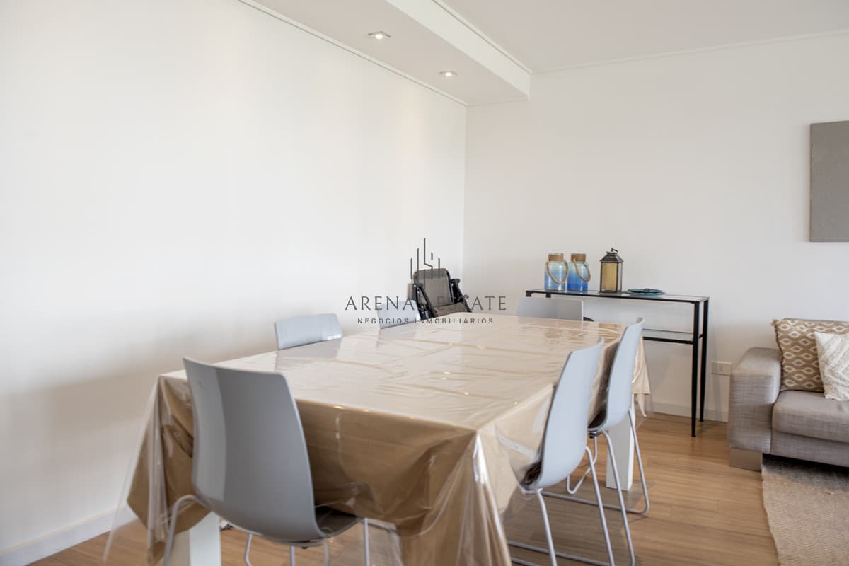 Apartamento ID.4040 - Vende apartamento en Alexander Boulevard de 2 dormitorios.