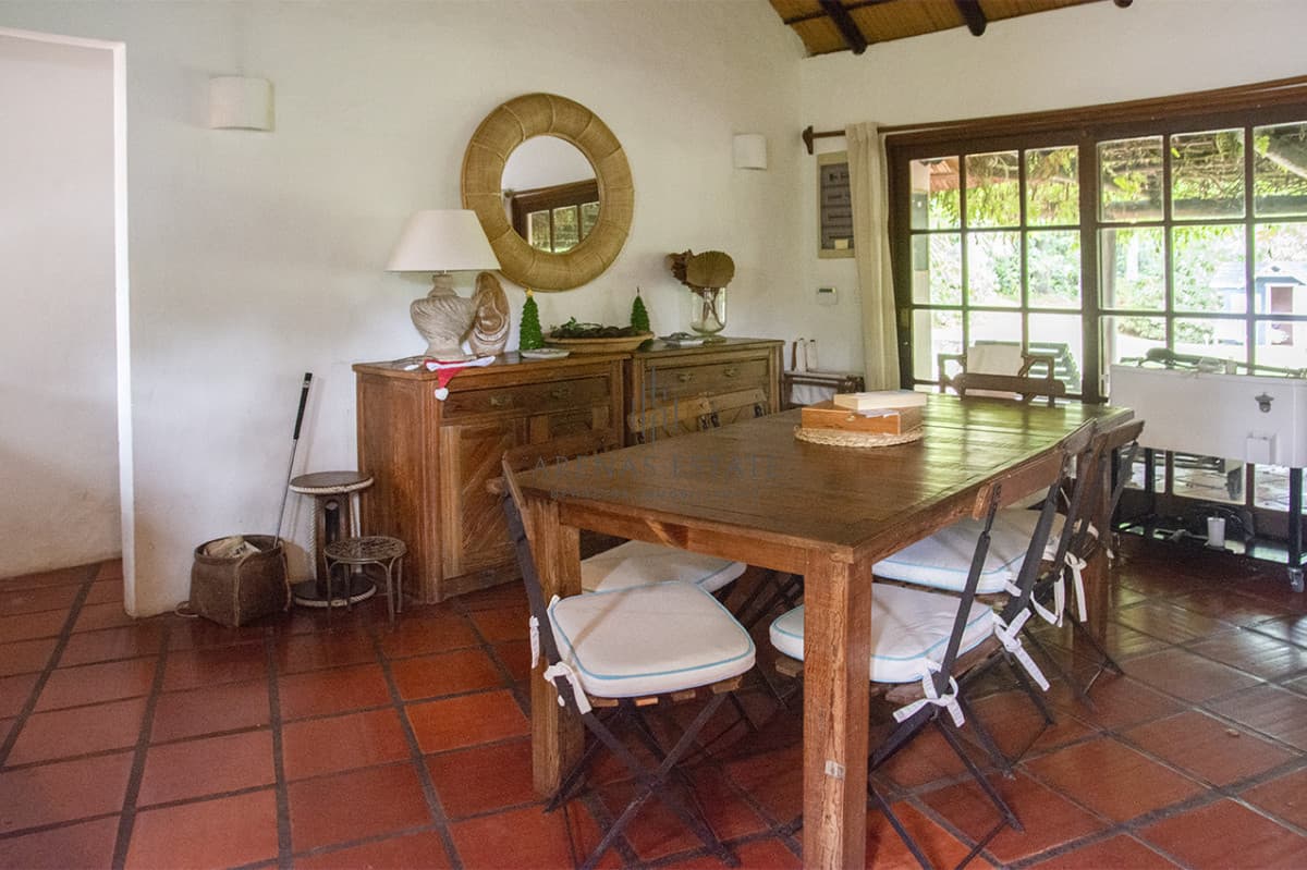 Casa ID.4320 - En venta casa de 1 dormitorio con dependencia en Cantegril