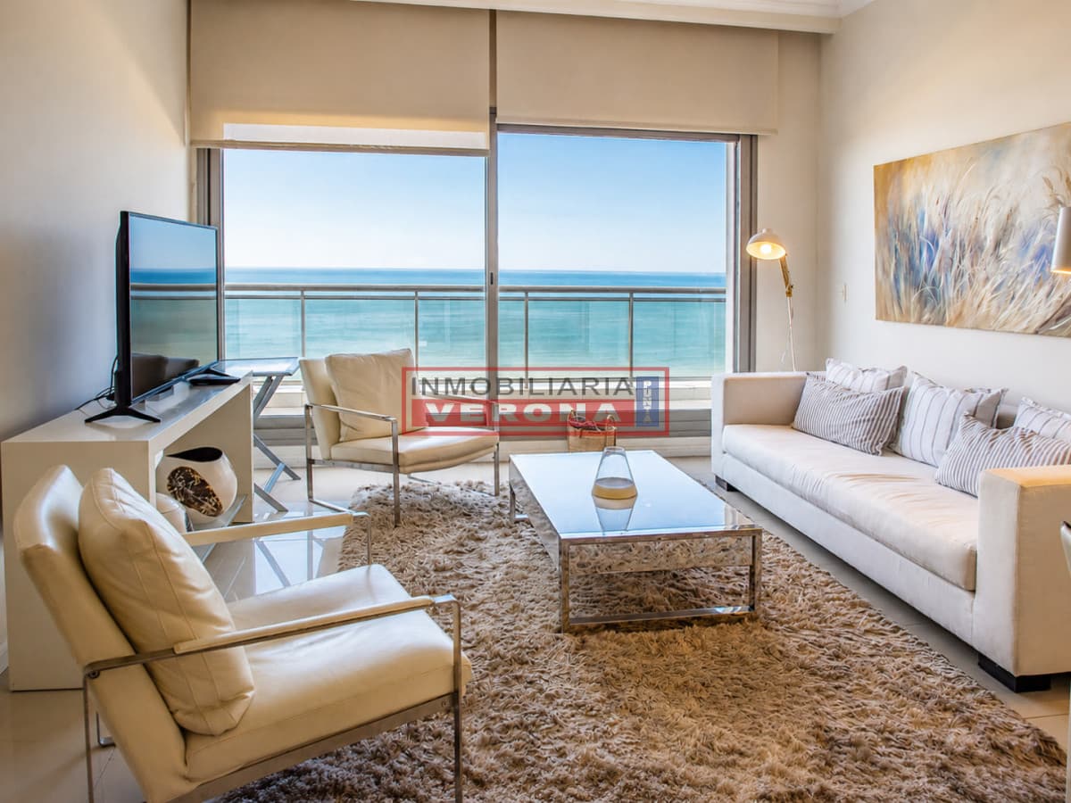 Hermoso Pent-house en torre Imperiale ,venta en zona de la Brava. - Inmobiliaria Verona Punta