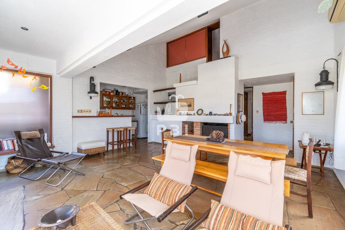 Casa de 3 DORMITORIOS en Camino Lussich, Punta Ballena