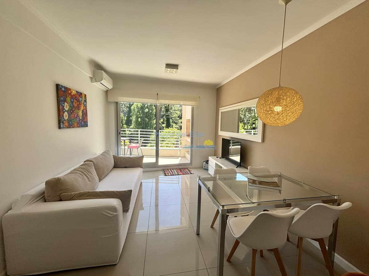 Penthouse DE 1 DORMITORIO EN VENTA - Inmobiliaria Playa del Este