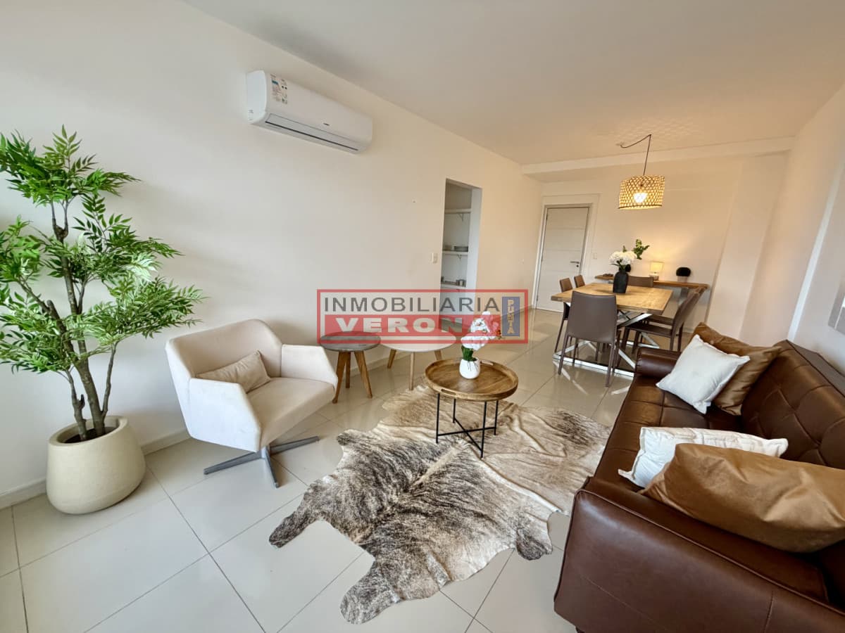 APARTAMENTO EN VENTA DE 3 DORMITORIOS AIDY GRILL - Inmobiliaria Verona Punta