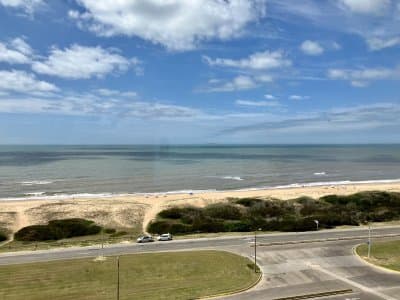 Apartamento en playa Brava   -