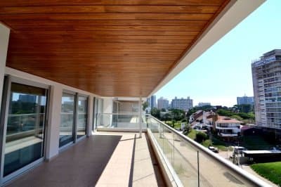 Venta departamento punta del este primera linea playa brava frente al mar  -