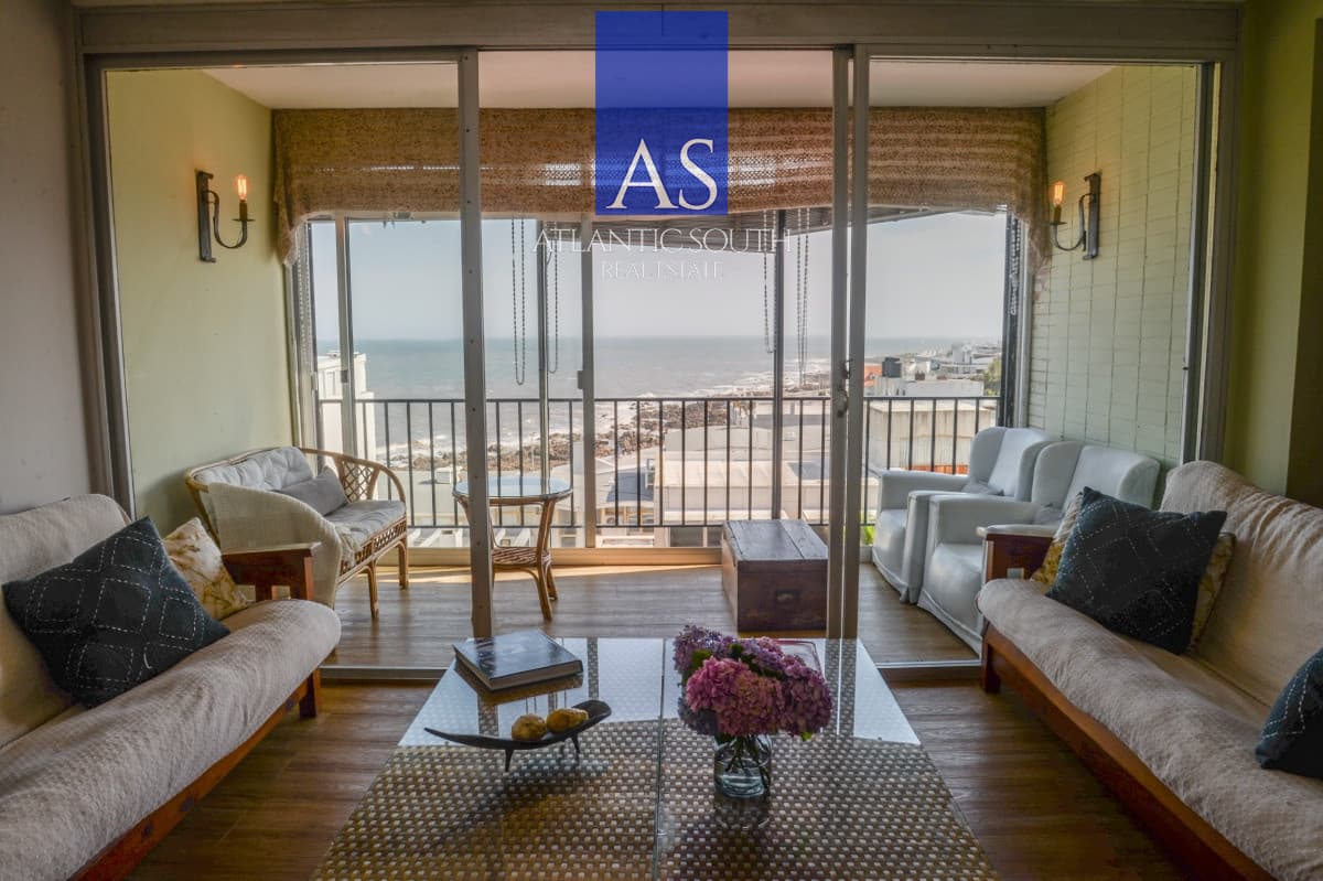 Apartamento reciclado 3 dormitorios en venta y alquiler Península, Punta del Este
