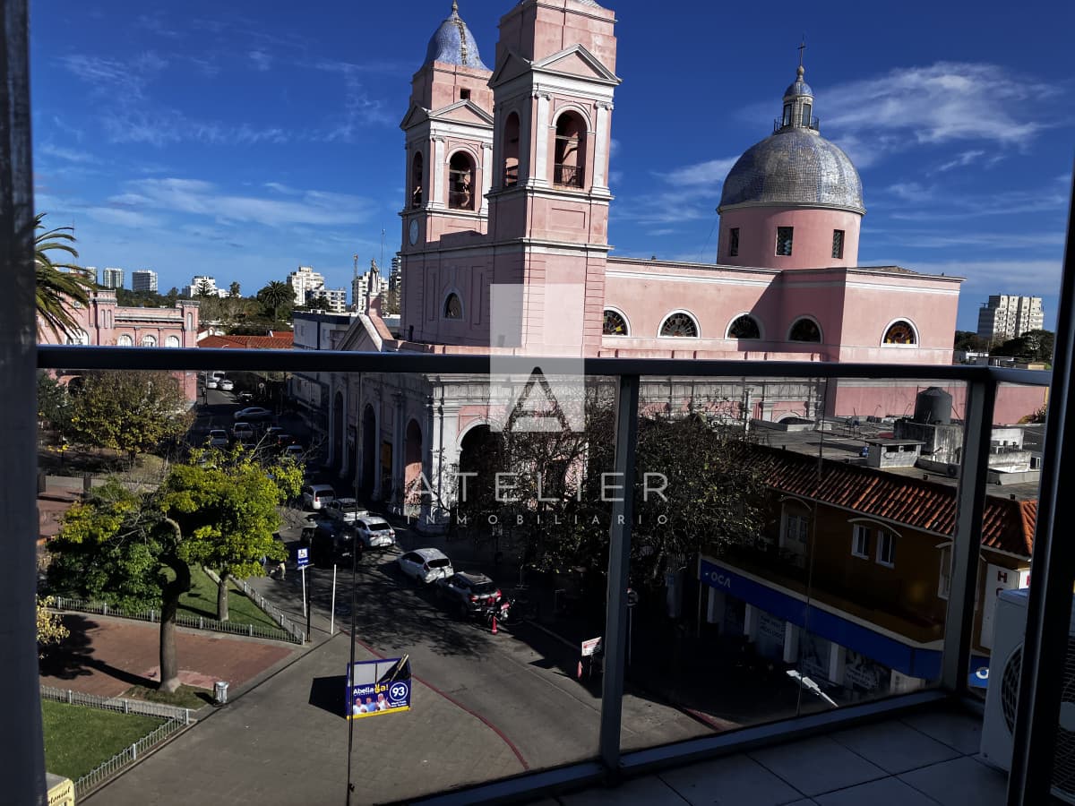 Apto 3 dormitorios, 2 baños en venta Maldonado centro