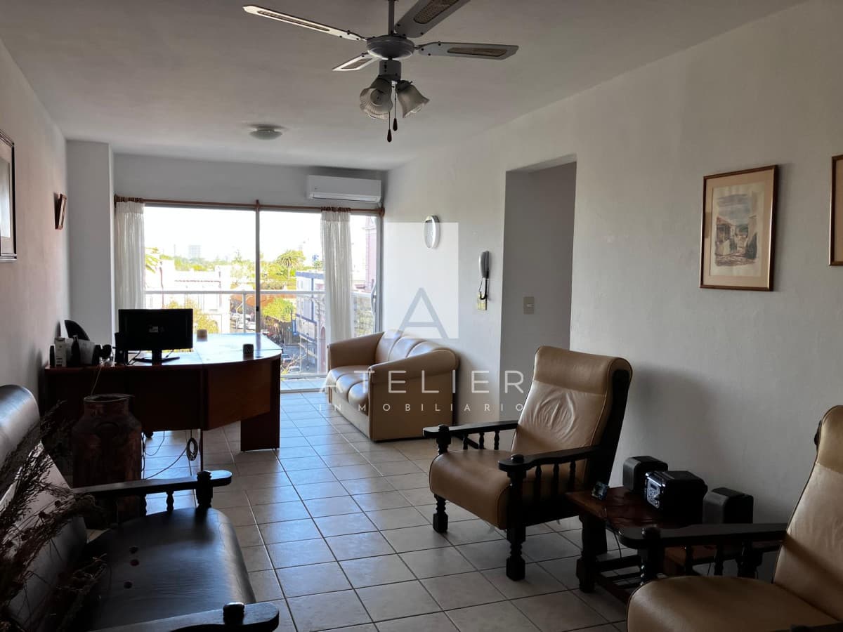 Apto 3 dormitorios, 2 baños en venta Maldonado centro