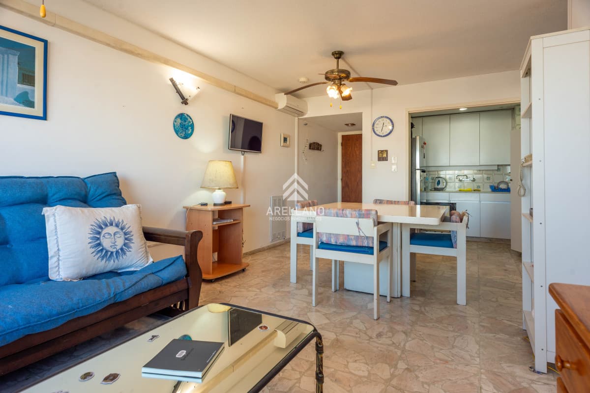 Apartamento ID.5050 - Peninsula 1 dormitorio y medio con garage