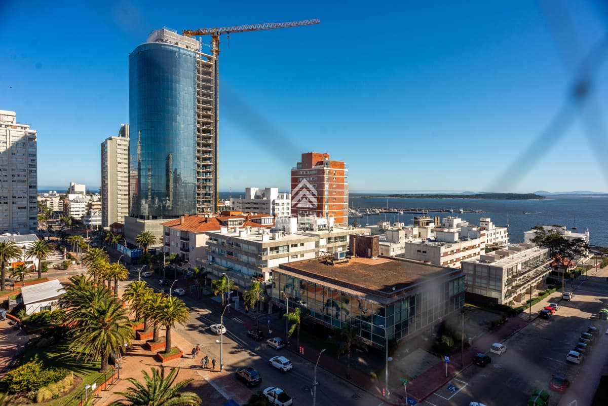Apartamento ID.5050 - Peninsula 1 dormitorio y medio con garage