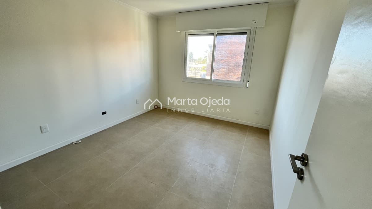 Apartamento ID.41588 - 3 dormitorios con renta Roosevelt, bajos gastos