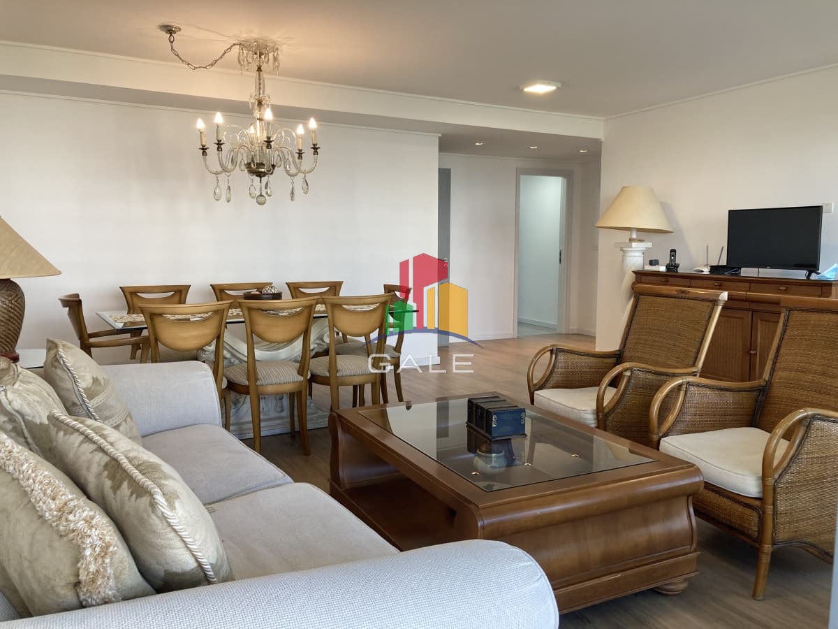 Gale Propiedades & Escribanía Apartamento ID.2250 - departamento de 2 suites 1 toilette con garage en Playa Mansa