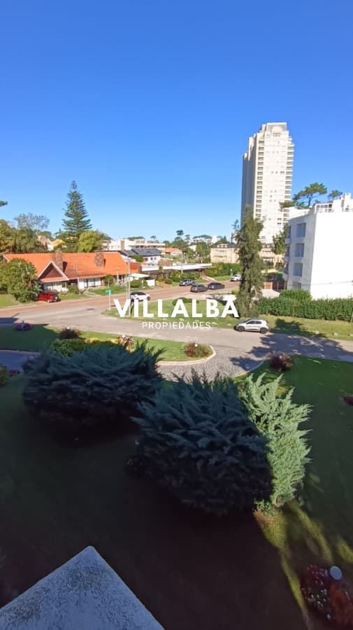 Apartamento 3 dormitorios mansa Punta del Este