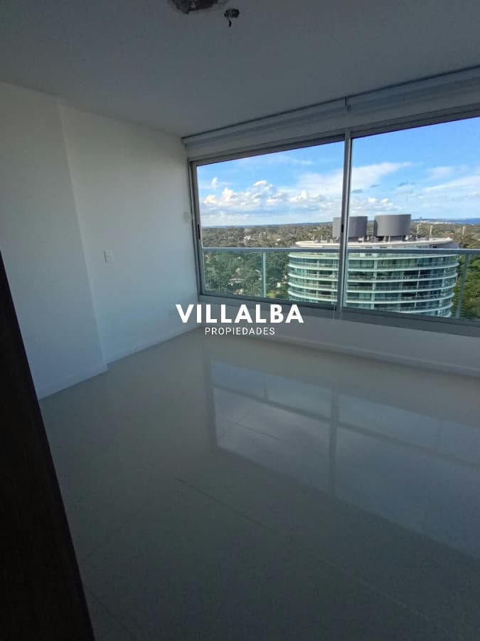 Apartamento de 3 dormitorios en Roosevelt