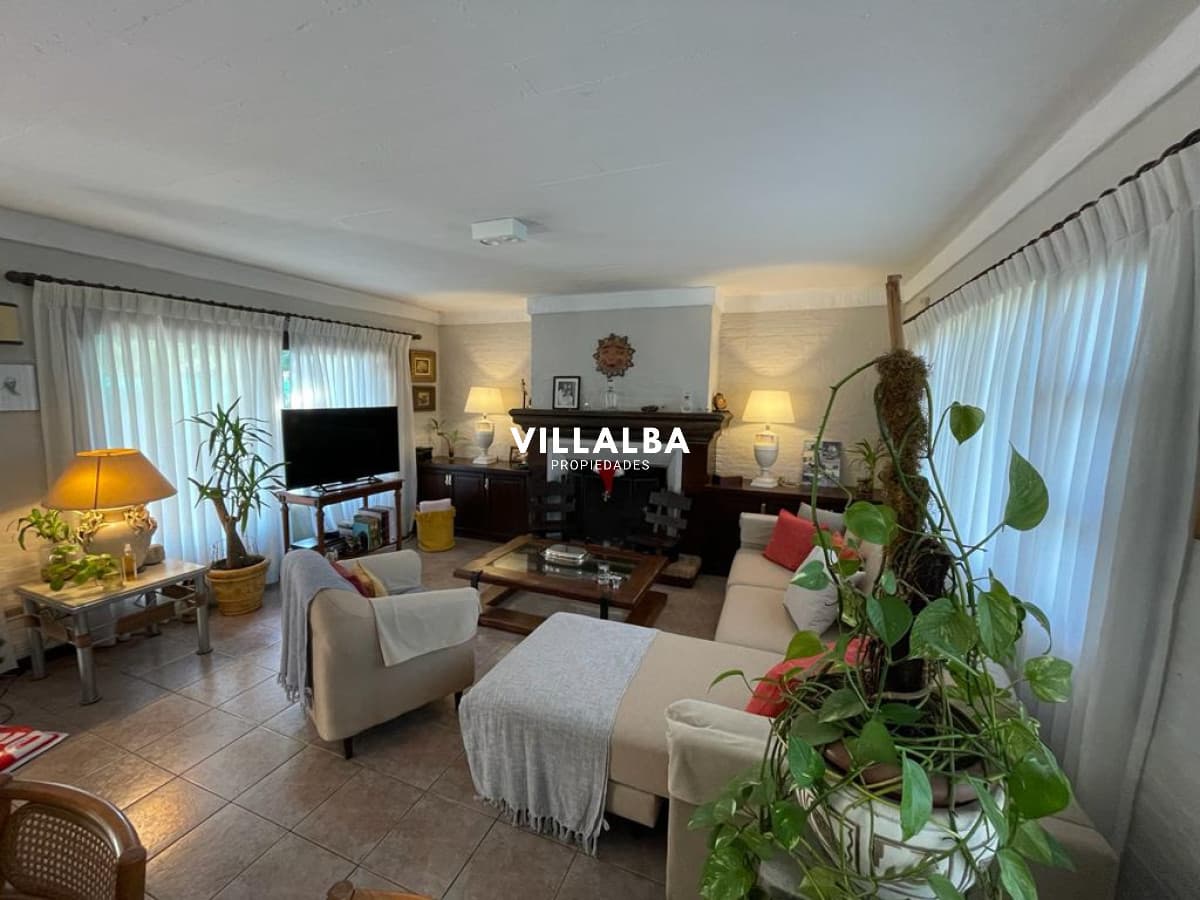 Casa zona ideal para vivir todo el año venta