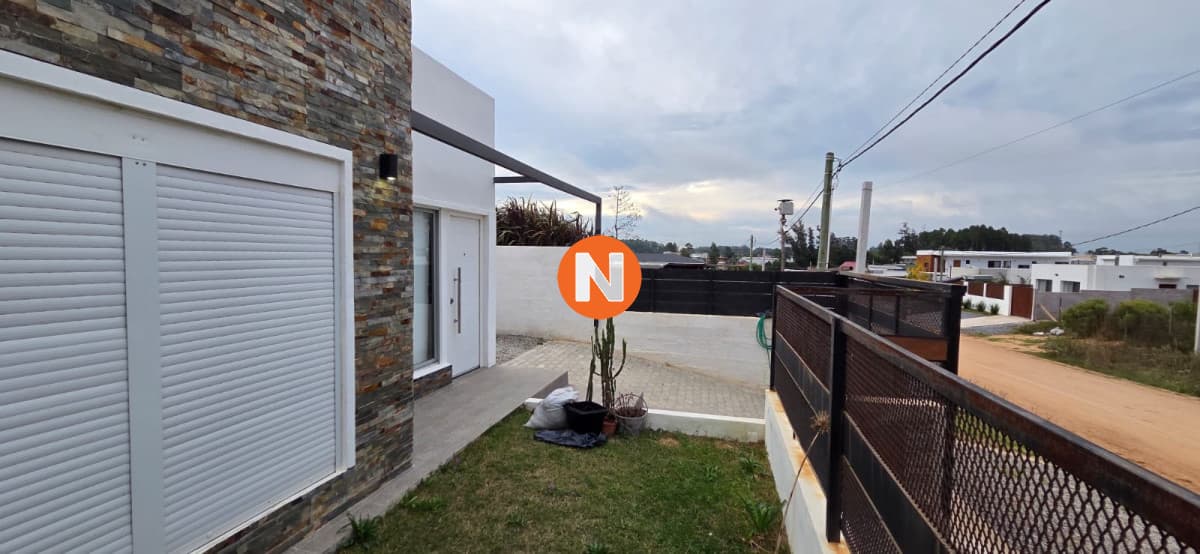 Casa 2 dormitorios 2 baños venta