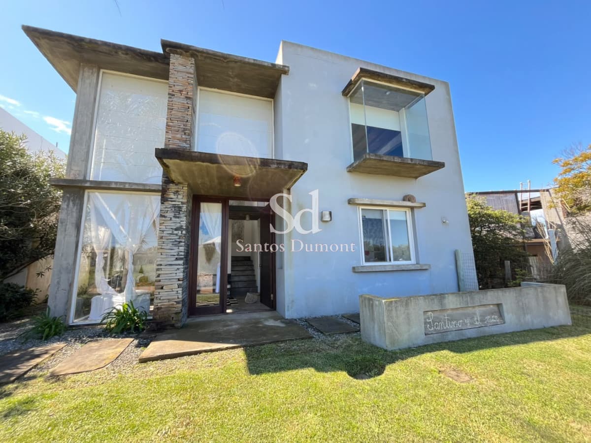 CASA EN VENTA, EL CHORRO - MANANTIALES