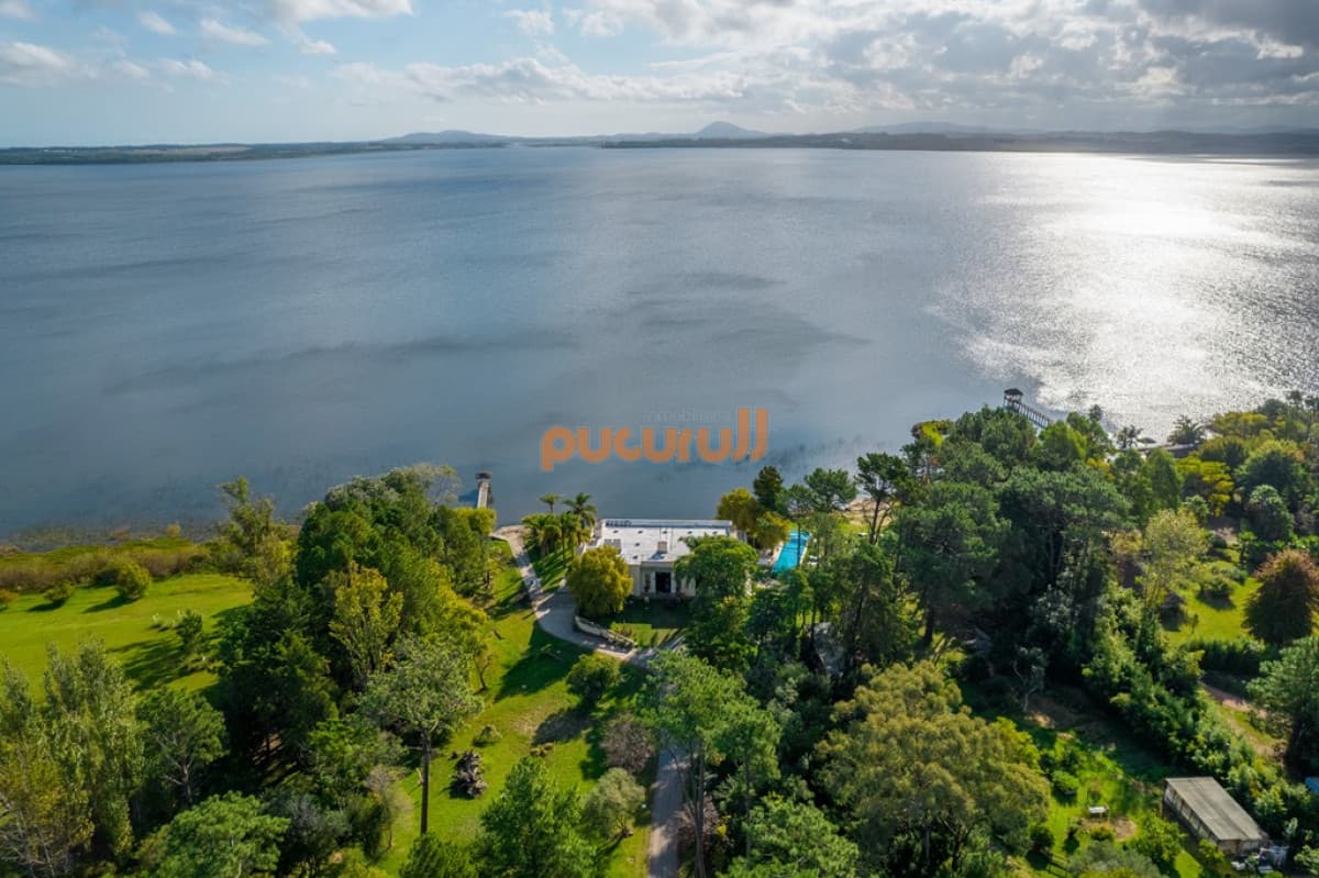 Hermosa chacra con costa a Laguna del Sauce