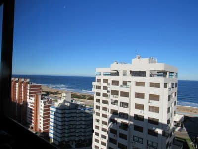 Apartamento en Brava.  -