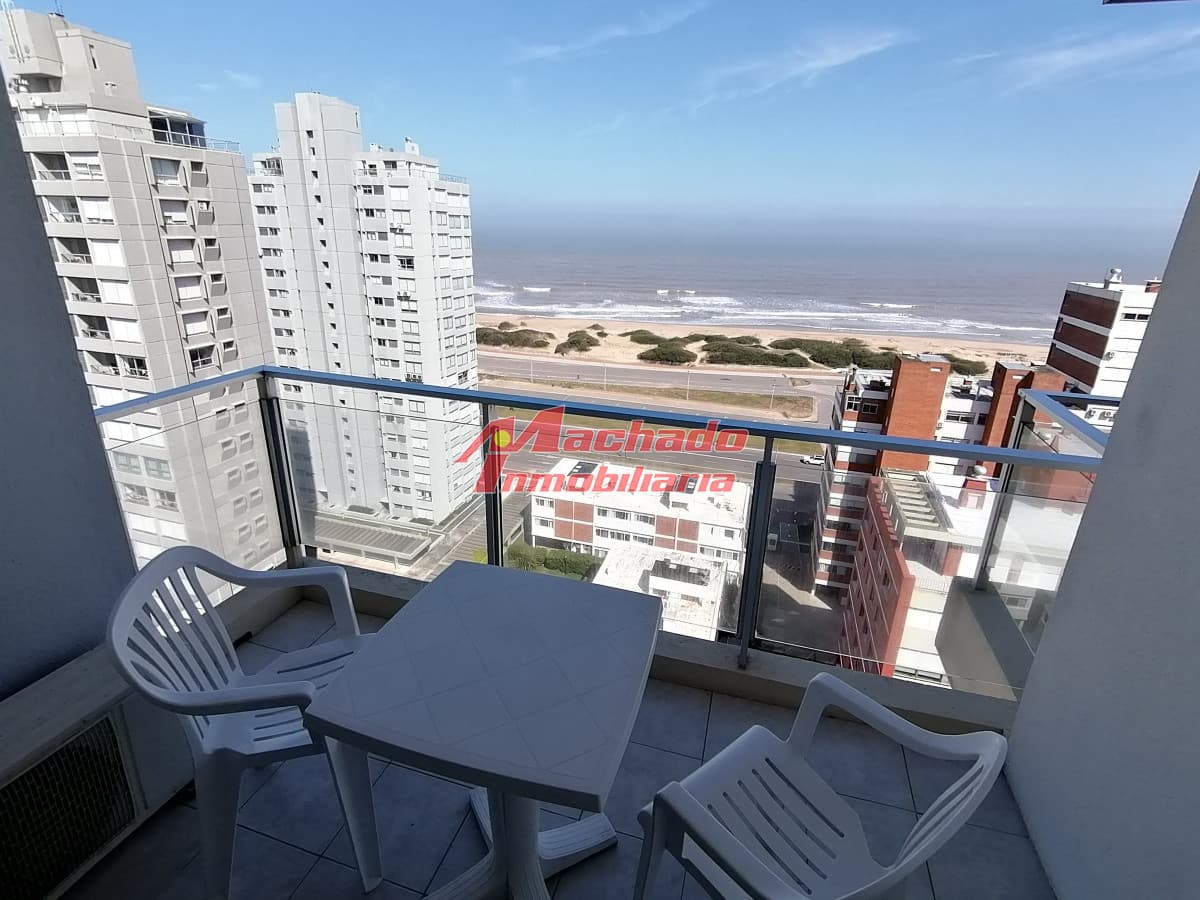 Alquiler temporario de apartamento de dos dormitorios en Punta del Este