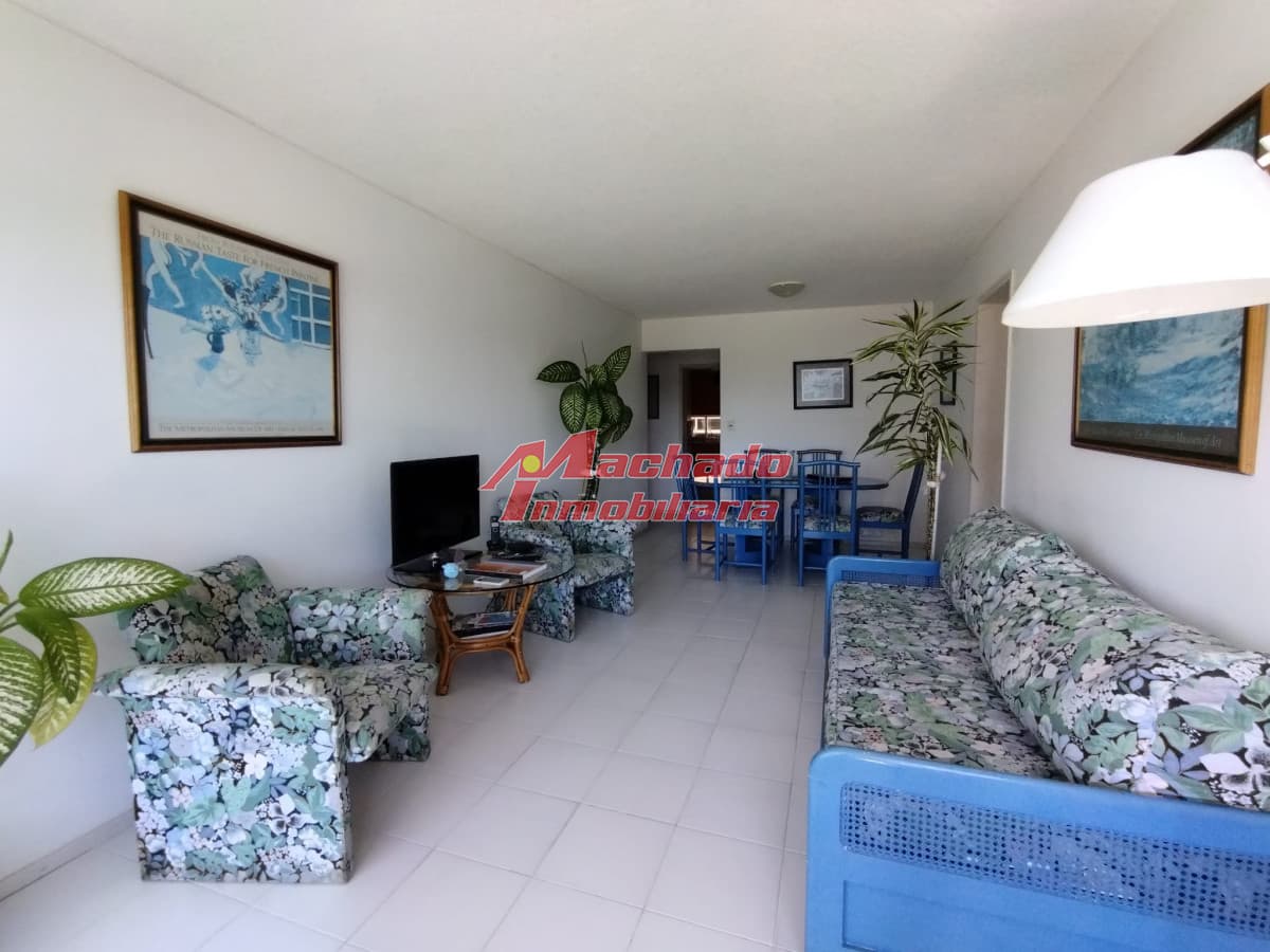 Alquiler de apartamento de 2 dormitorio en Punta del Este