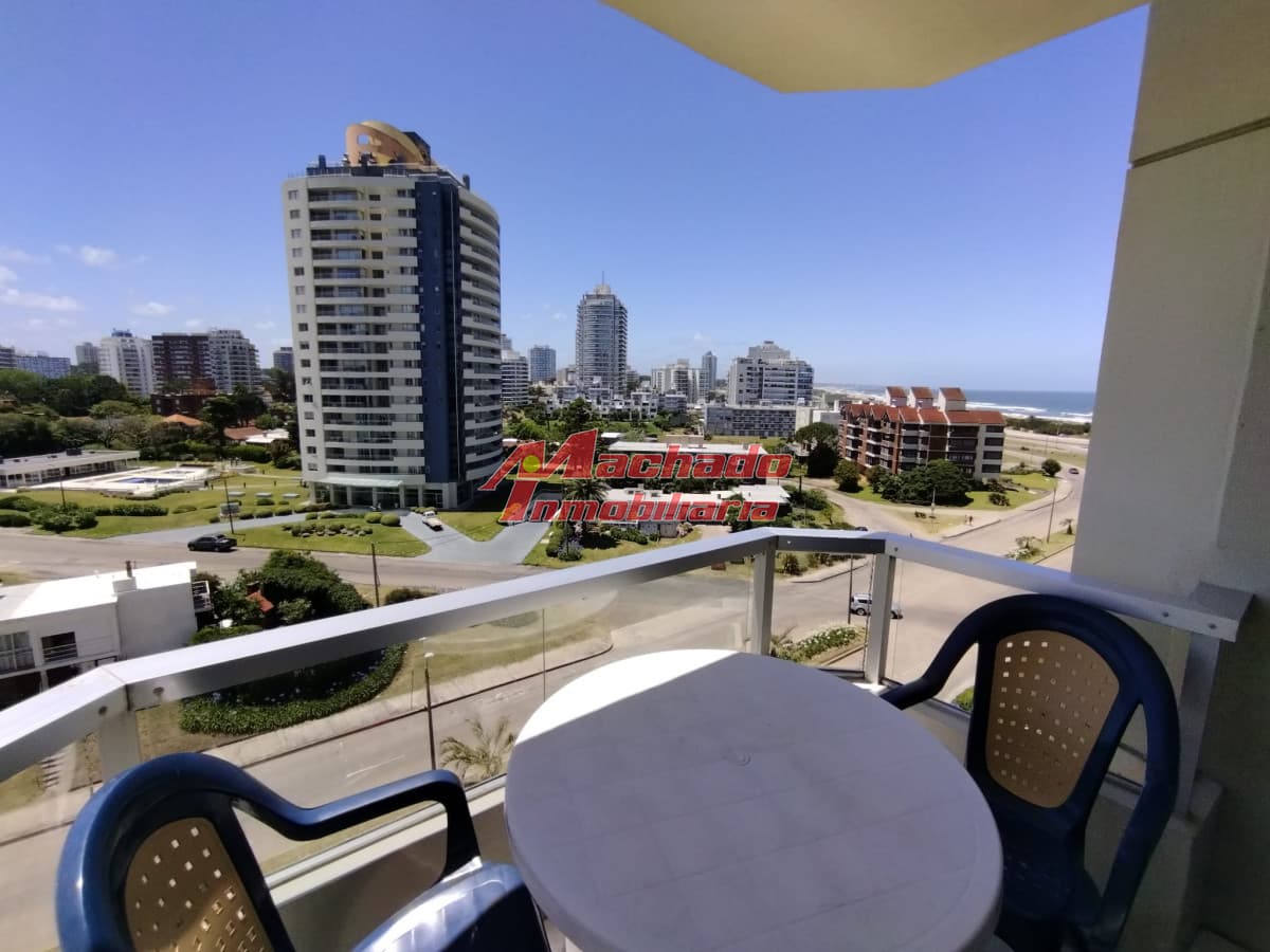 Alquiler de apartamento de 2 dormitorio en Punta del Este