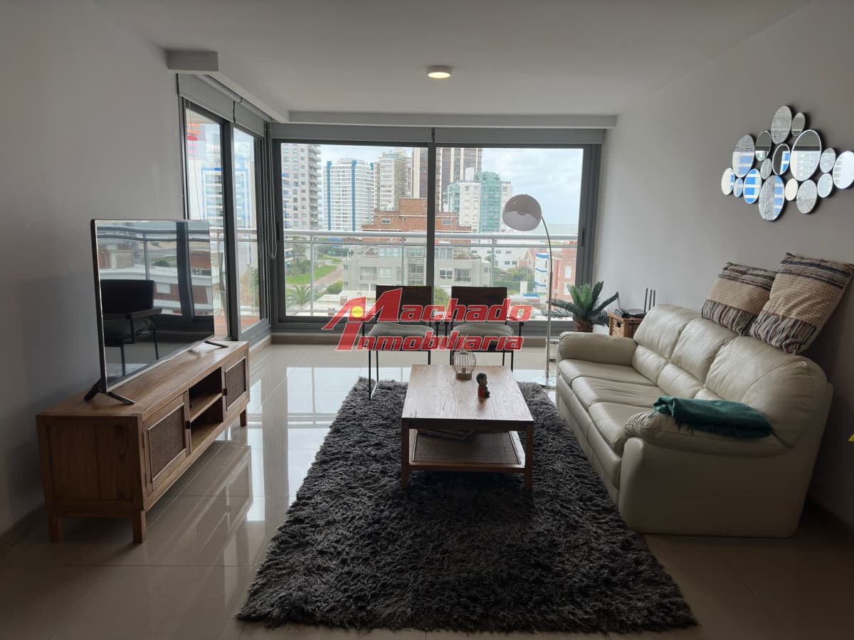 Apartamento en alquiler de 2 dormitorios en Punta del Este