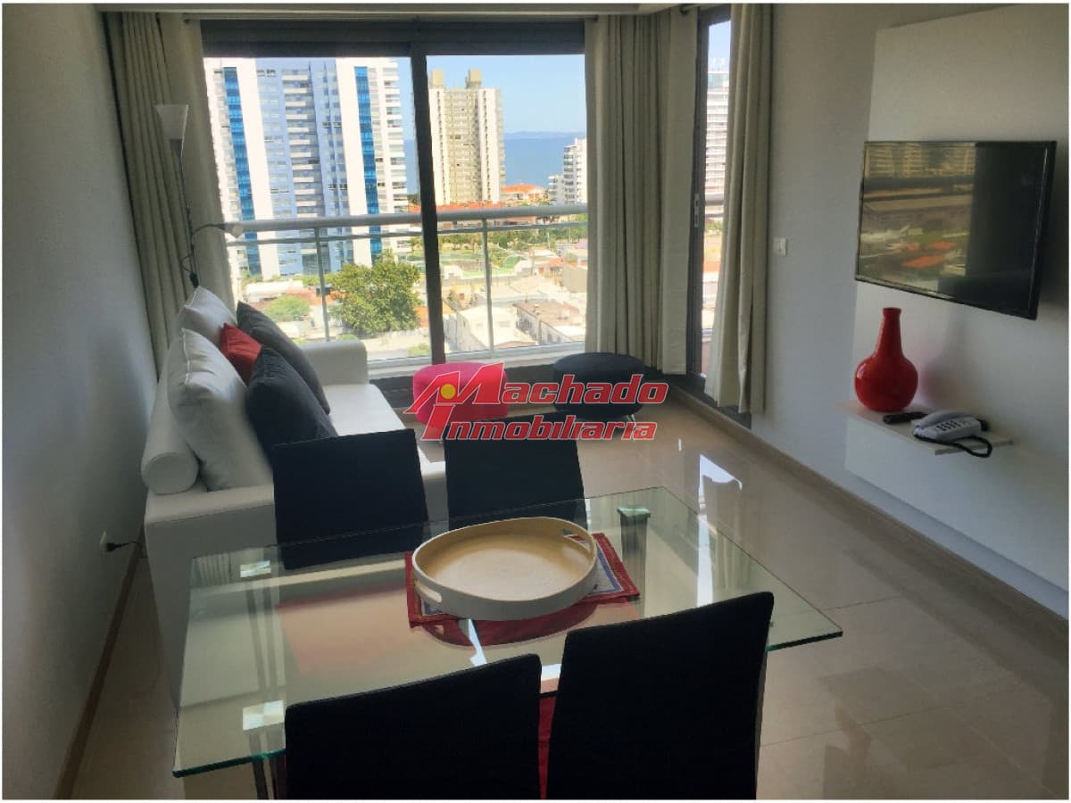alquiler de apartamento de 1 dormitorio y medio en Punta del Este
