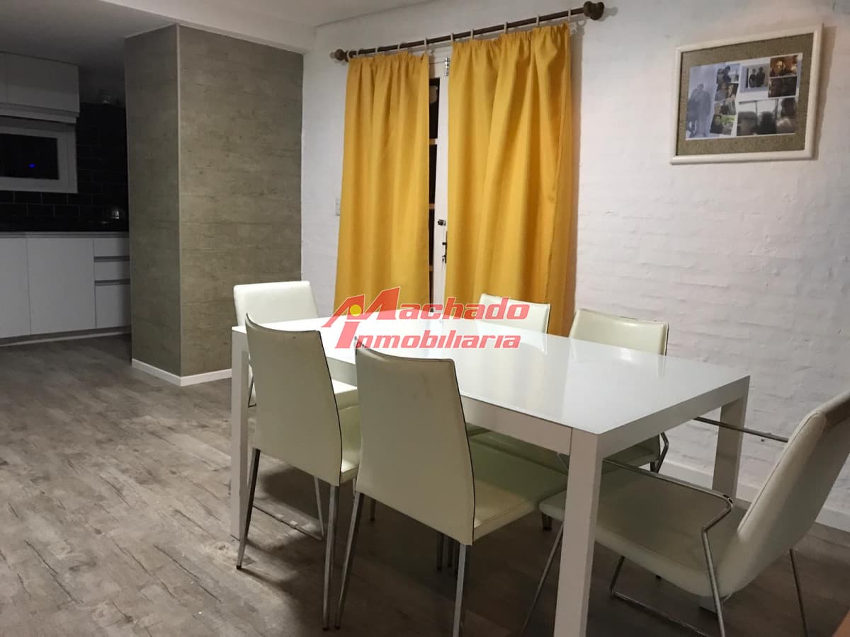 Alquiler de casa de 3 dormitorios y dependencia de servicio en La Barra