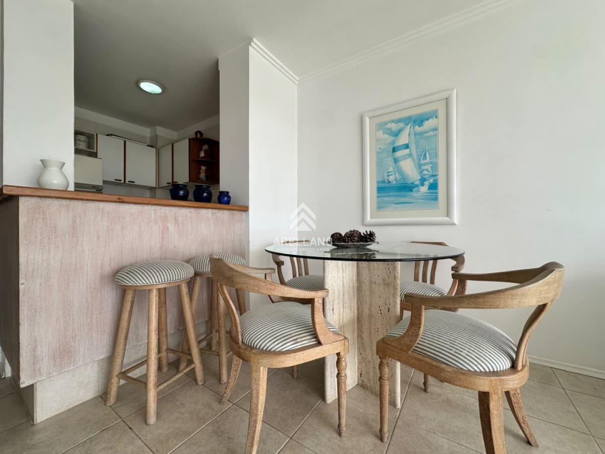 Apartamento ID.2917 - Venta Apartamento 2 dormitorios en venta en Punta del Este