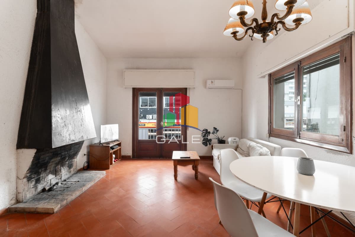 Gale Propiedades & Escribanía Apartamento ID.4115 - Apartamento en venta de 3 dormitorios y dependencia de servicio en Punta del Este