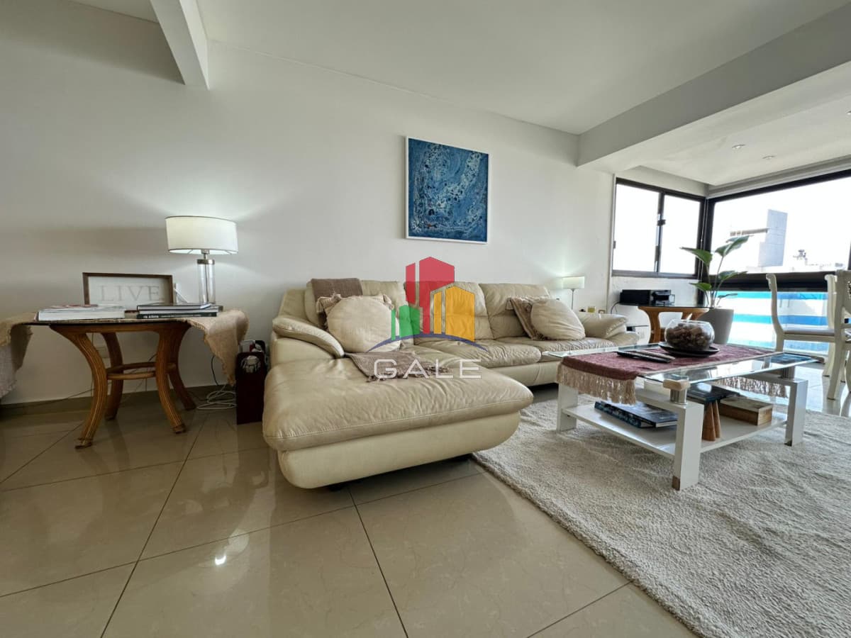 Gale Propiedades & Escribanía Apartamento ID.4393 - Apto en venta, Punta del este, playa brava.