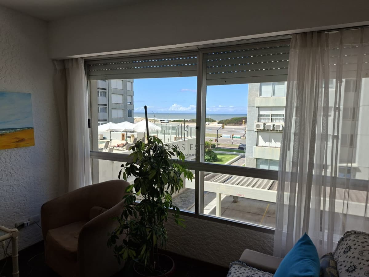 Apartamento ID.4527 - apartamento en venta zona Brava