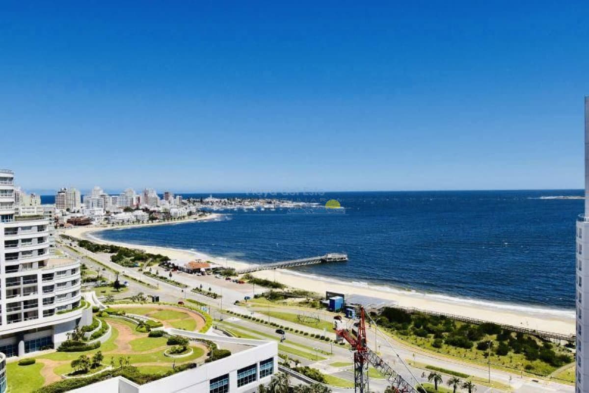 Apartamento en alquiler temporario Playa Mansa 2 dormitorios - Inmobiliaria Playa del Este