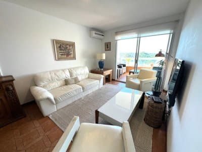 Apartamento en alquiler temporario Roosevelt 2 dormitorios  -