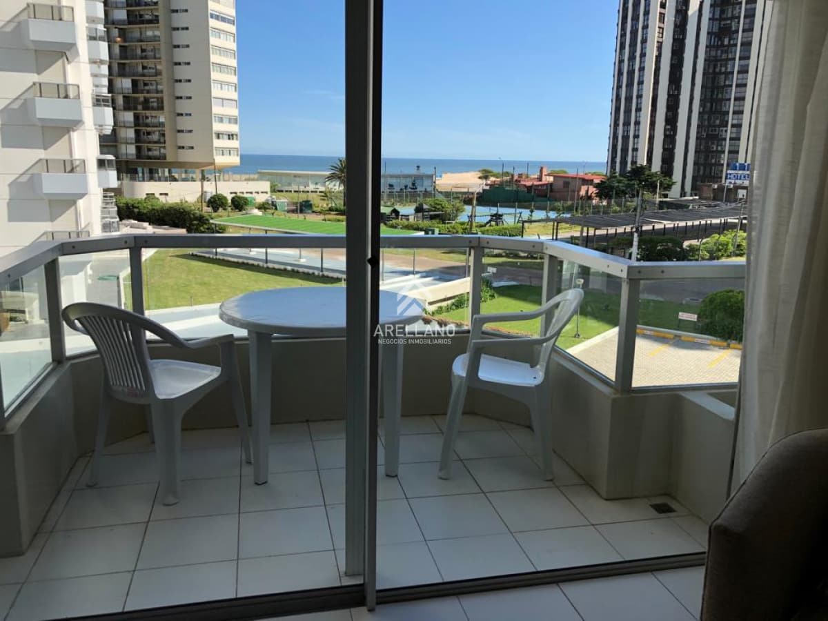 Apartamento ID.6744 - Apartamento en Brava, 1 dormitorio y medio