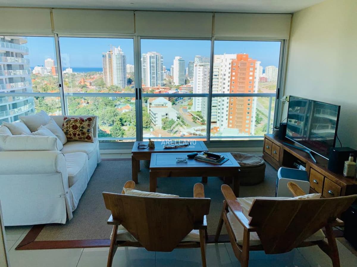 Apartamento ID.3090 - ALQUILER ANUAL -Apartamento 2 dormitorios en Mansa - Punta del Este