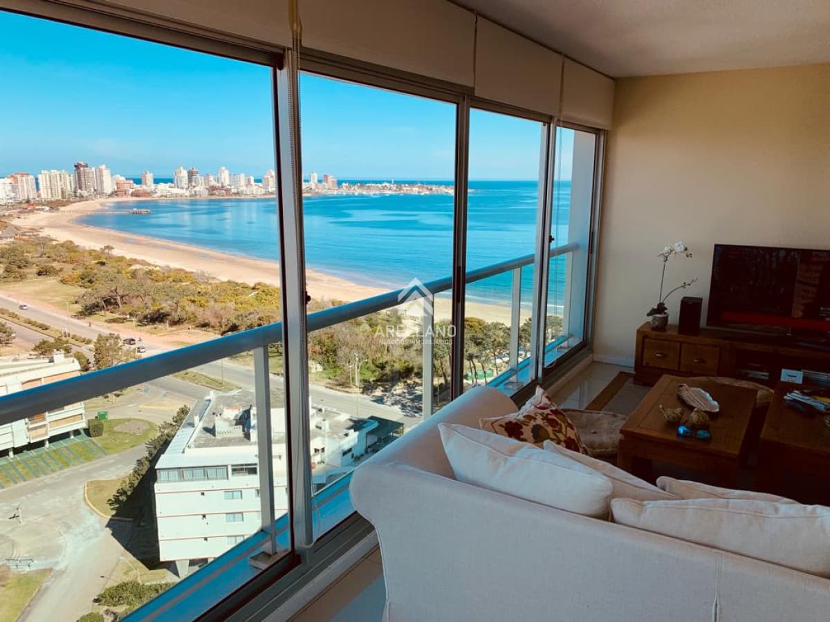 Apartamento ID.3090 - ALQUILER ANUAL -Apartamento 2 dormitorios en Mansa - Punta del Este