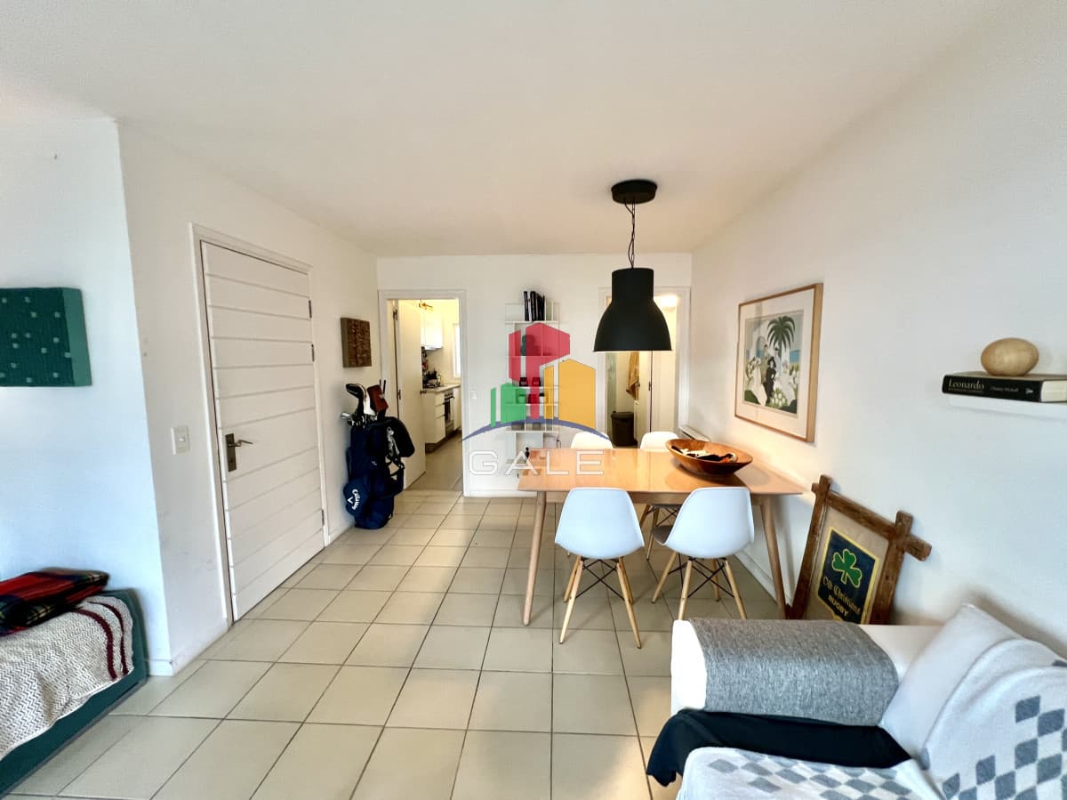 Gale Propiedades & Escribanía Apartamento ID.3942 - Apartamento en Punta del Este, Península