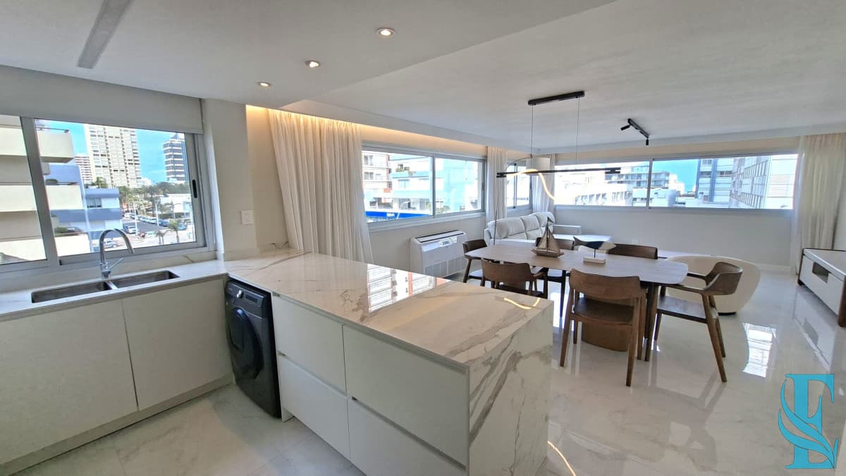 Apartamento en alquiler en el  Puerto - Punta del Este