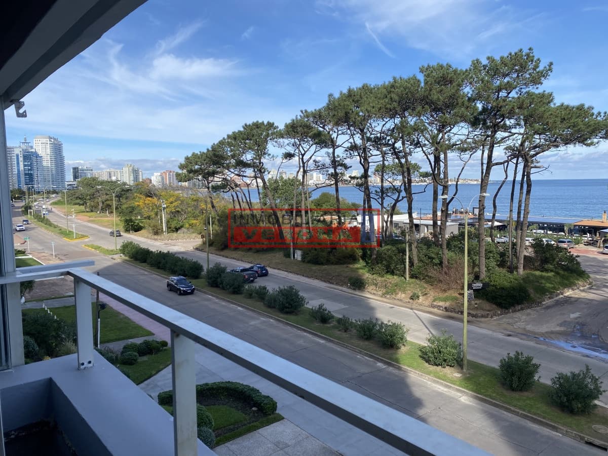 Apartamento en Mansa - Punta del Este - Inmobiliaria Verona Punta