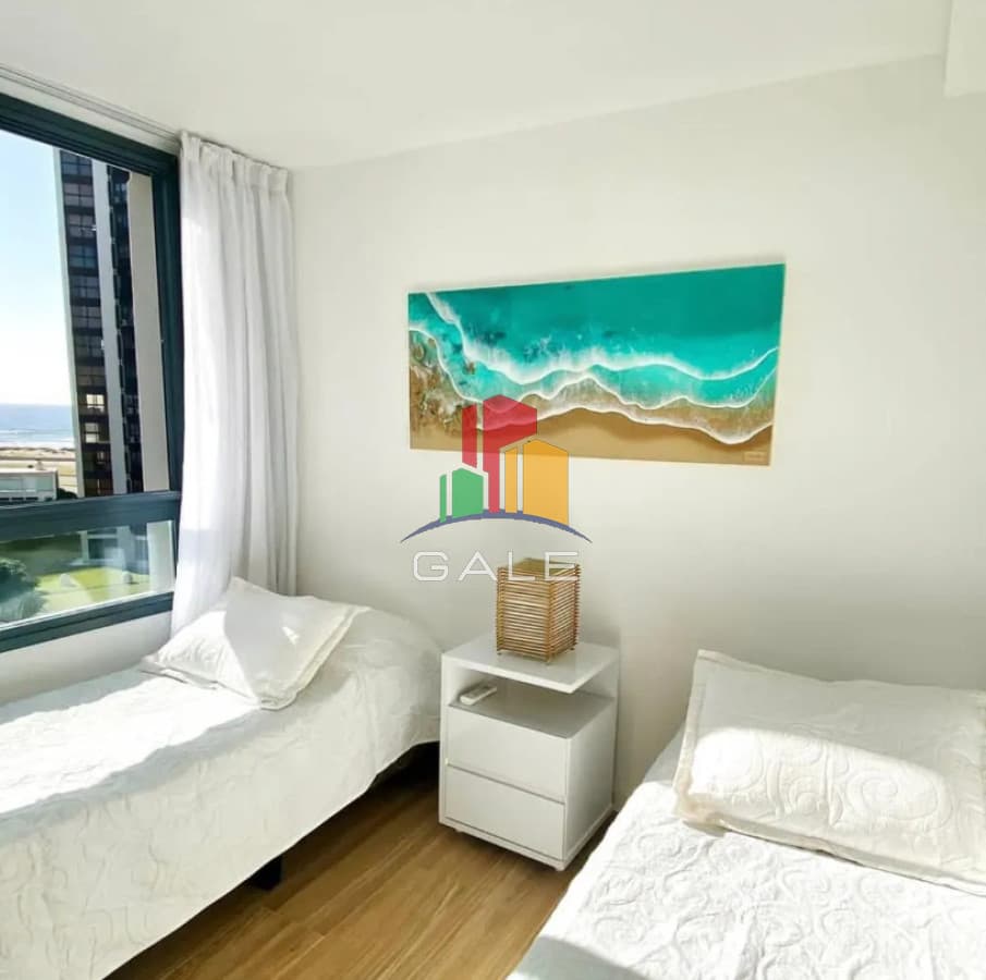 Gale Propiedades & Escribanía Apartamento ID.4882 - Amplio apartamento frente al mar - 2 dormitorios con vista - Aidy Grill