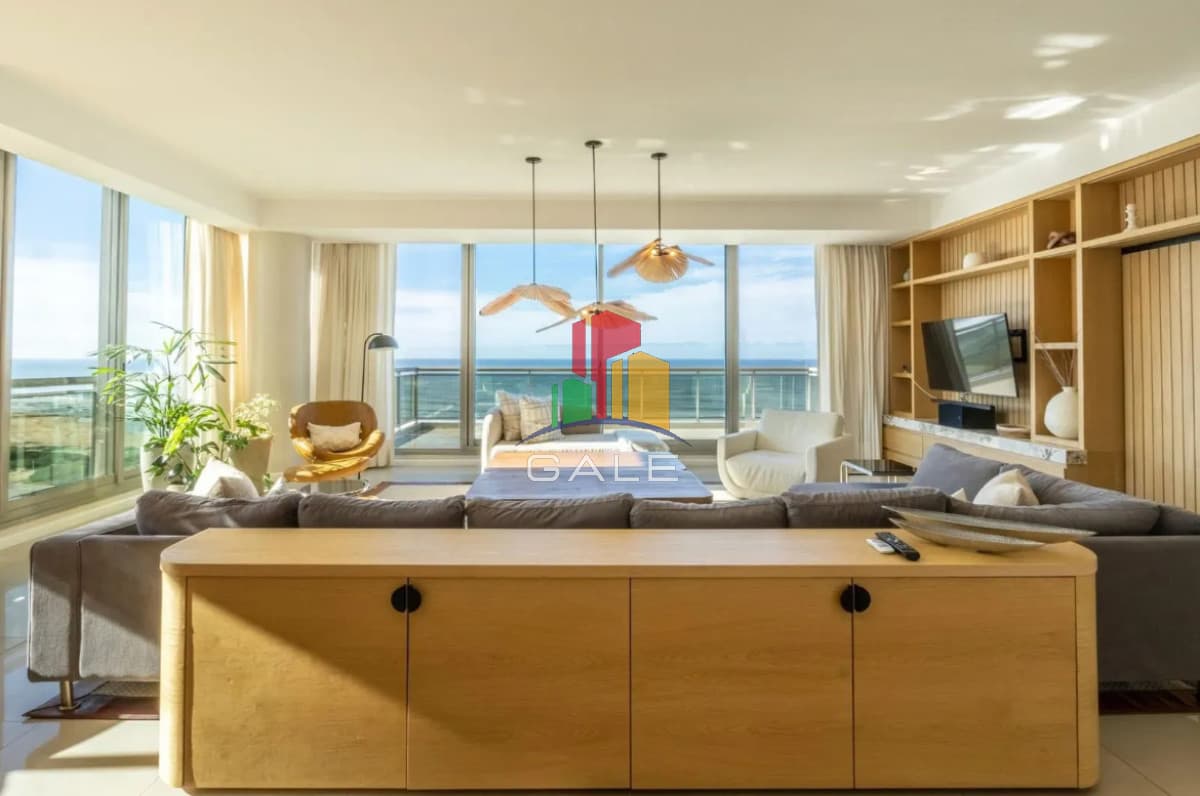 Gale Propiedades & Escribanía Apartamento ID.5256 - Exclusivo PENTHOUSE en venta en Punta del Este.-