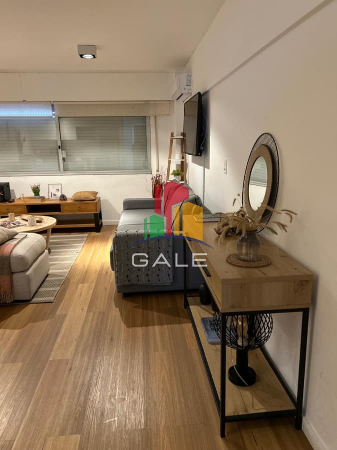 Gale Propiedades & Escribanía Apartamento ID.5257 - Hermoso Y Amplio Apartamento en Punta Del Este