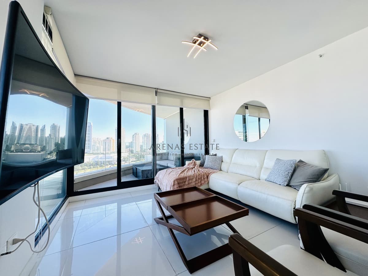 Apartamento ID.4325 - Moderno Apartamento de 3 Dormitorios en Suite, zona Hotel Enjoy, Punta del Este