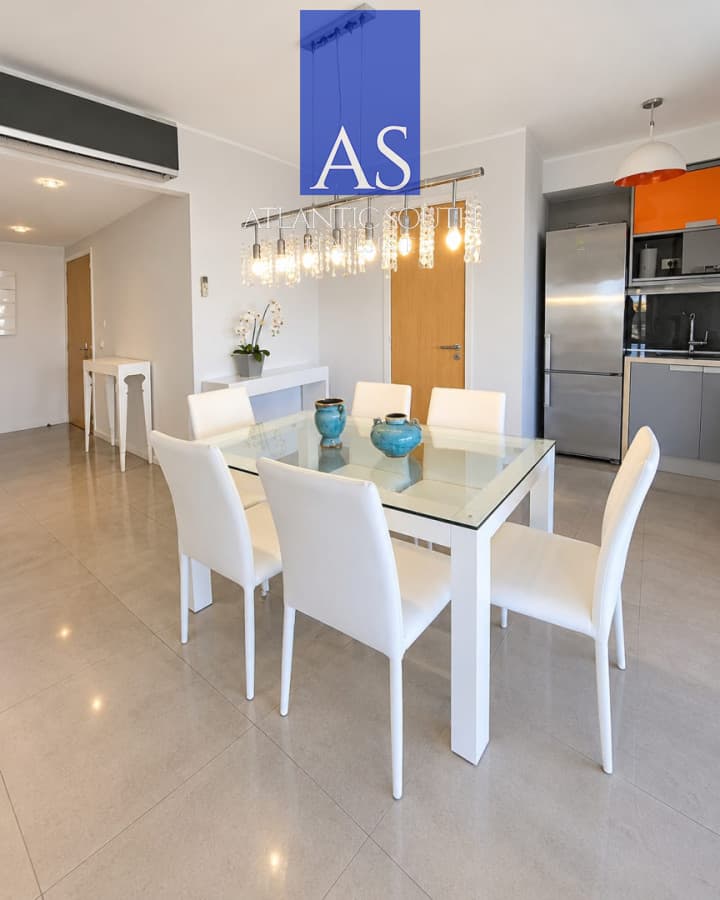 Apartamento en venta y alquiler a 50 metros del mar en Playa Mansa